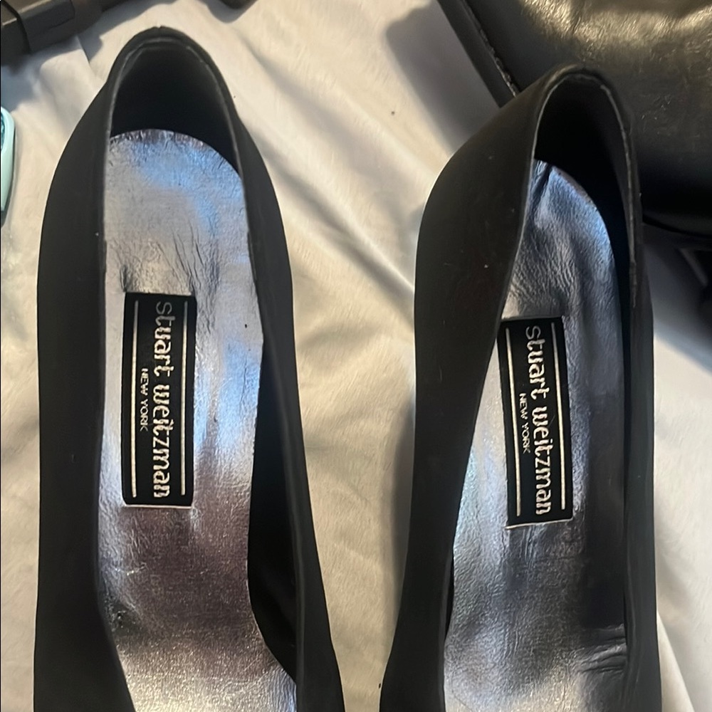 Stuart Weitzman Black Heels Sleek Pointed Toe Design